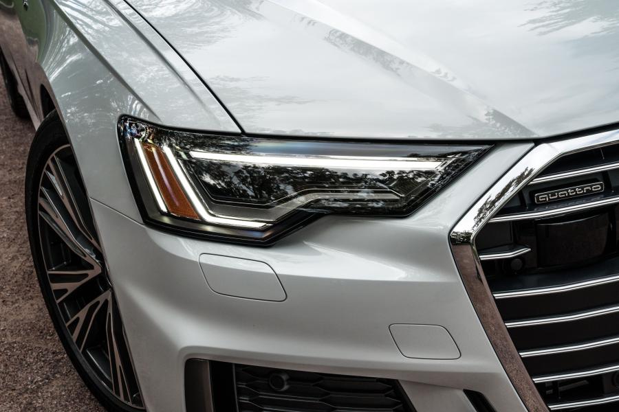 Детали экстерьера Audi A6 3.0 TFSI Quattro S-Line (C8) 2018 года  (NA) (фото 30 из 40)